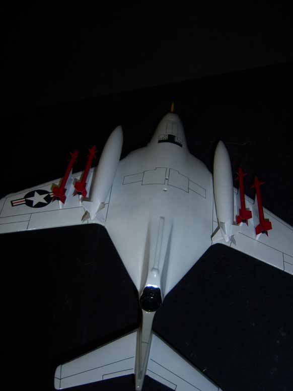 MODEL AIRPLANE F9F 8 Cougar STAND Scale 132 W99 CE  