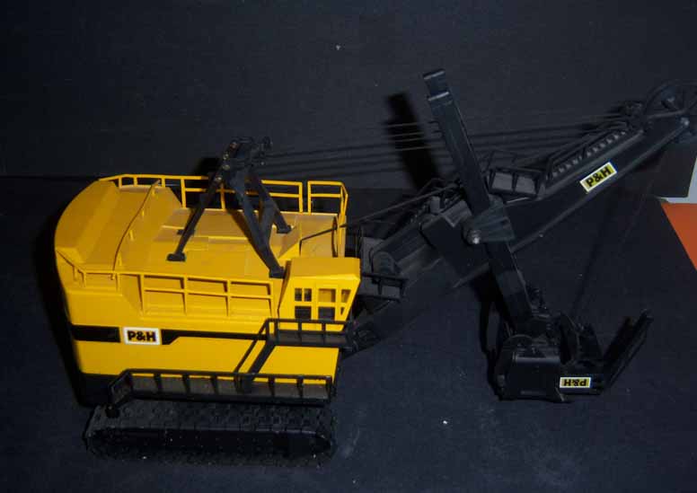 HARNISCHFEGER P&H CRANES Electric Mining Shovels CRANE MODEL N376 BB