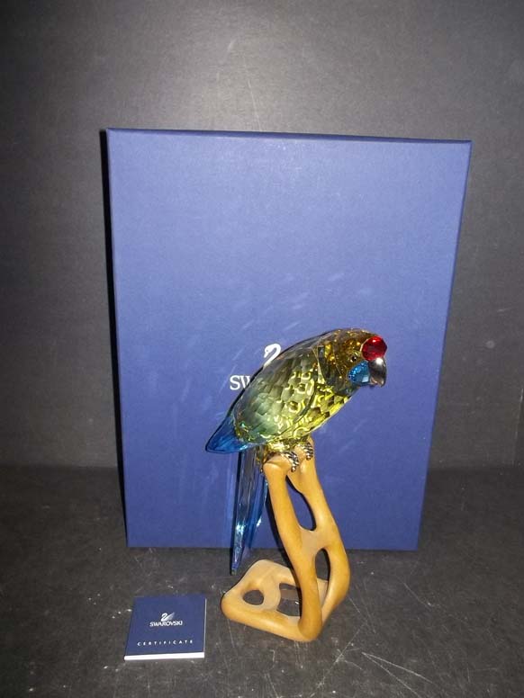 SWAROVSKI CRYSTAL GREEN ROSELLA PARROT BIRD FIGURINE S887 CL  